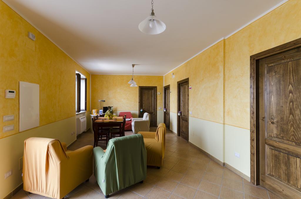 Al Casale Dei Nonni Bed & Breakfast Laureana Cilento Exterior foto